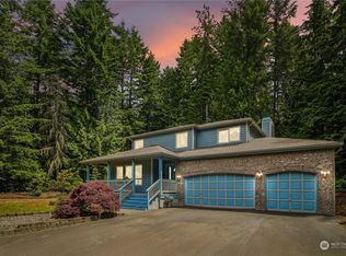110 NE Lazy Fox Ln, Poulsbo, WA 98370