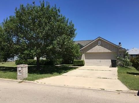 Front view and driveWAY