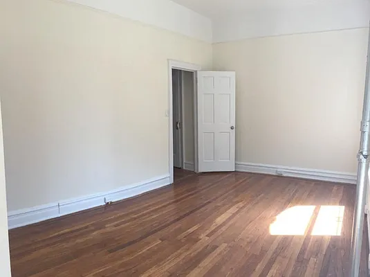 Rented by FirstService Realty (legacy) | media 43