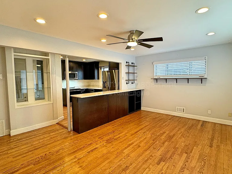 7071 Ruth Way — Photo 5