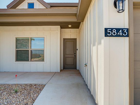 3rd image of 5843 Urbana Pl