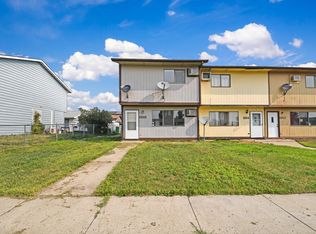 1816 30th St W, Williston, ND 58801