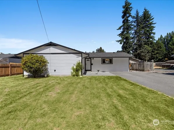 1601 E Hazel Avenue, Burlington, WA 98233