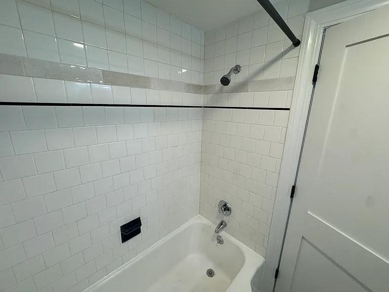 26 Saint Marks Rd #4 — Photo 10