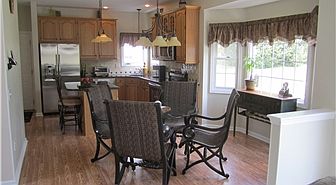 Kitchen/Breakfast area/ Beautiful bay window