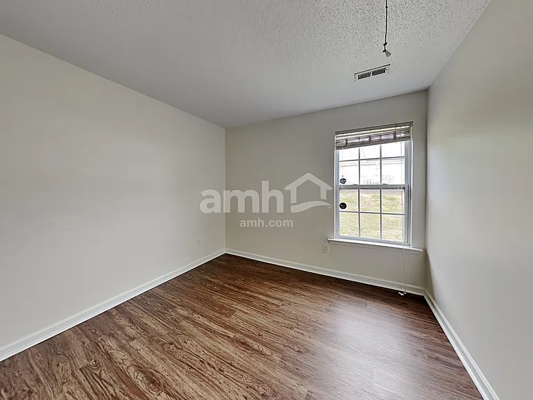 219 Bellport Dr — Photo 17