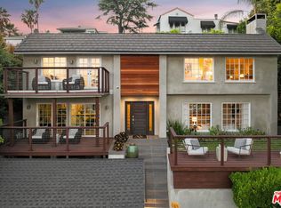 6609 Whitley Ter, Los Angeles, CA 90068