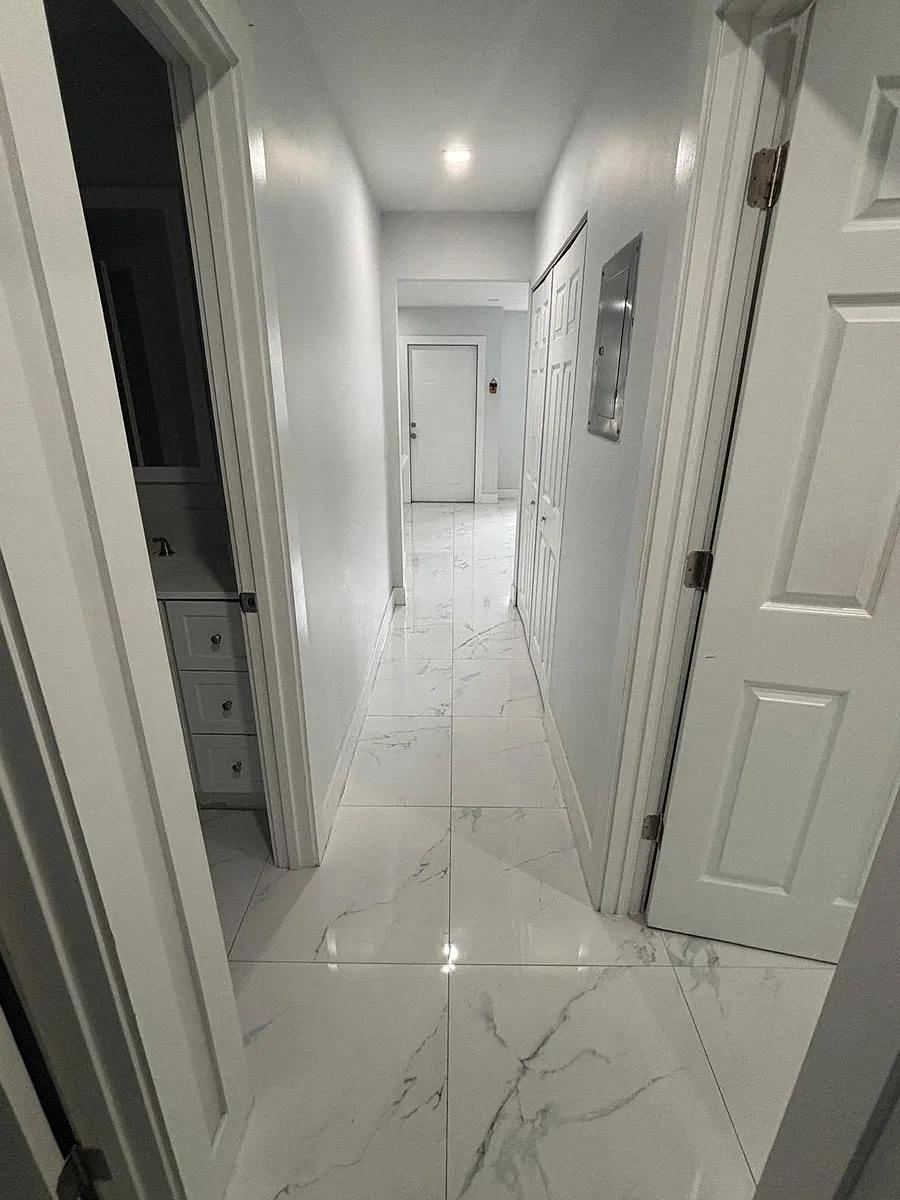 Building Photo - 2860 Coral Springs Dr #2860