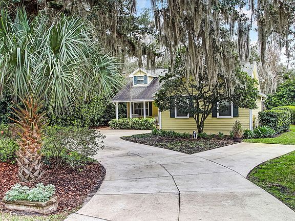 4th image of 215 Canal Blvd