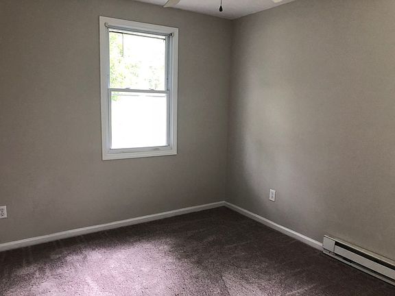 2nd image of 1208 Westside Dr