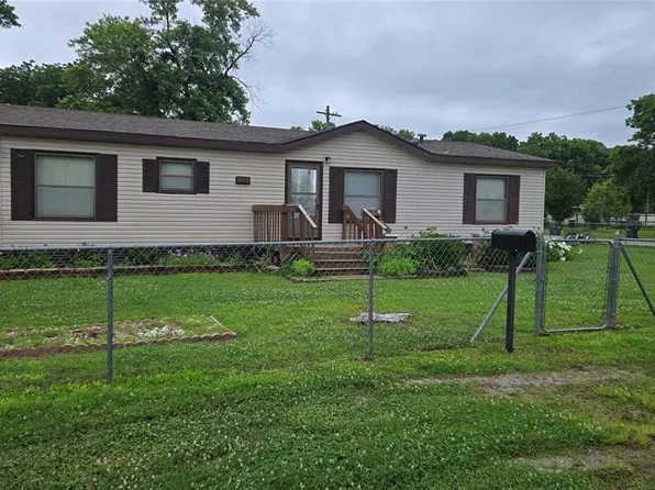 405 SW 2nd St, Lexington, OK 73051