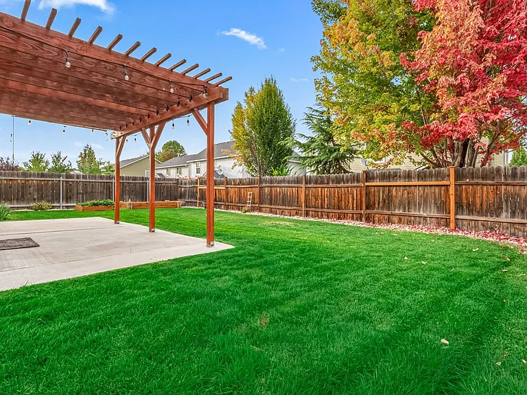 3614 E Hand Cart Ln — Photo 17