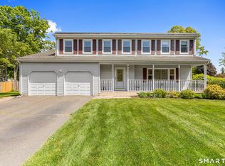 20 Somerset Drive, Windsor, CT 06095