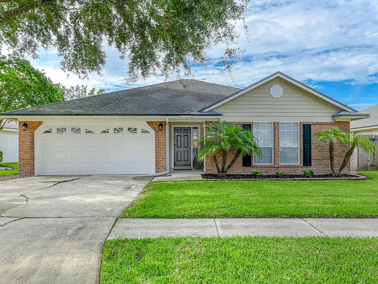 7596 Fawn Lake Dr N — Photo 1