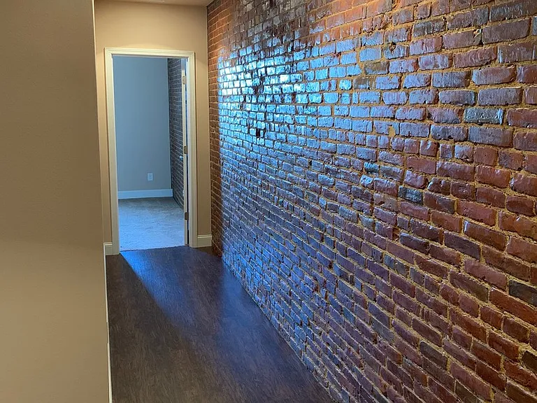 405 Hampshire St — Photo 12