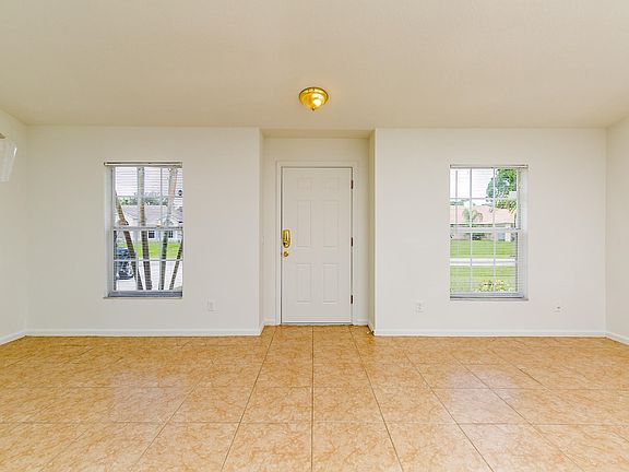 5th image of 1191 SE Puritan Ln
