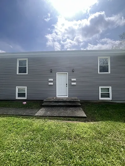 107 W Workman St #A — Photo 1