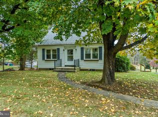 1401 Spring Valley Rd, Bethlehem, PA 18015