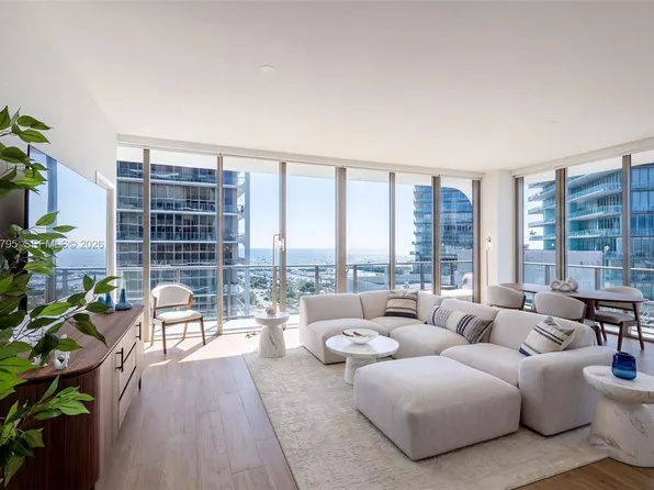 2678 Tigertail Ave APT 1707, Miami, FL 33133