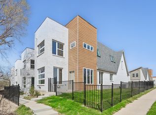 319 Oakbend Dr, Lewisville, TX 75067