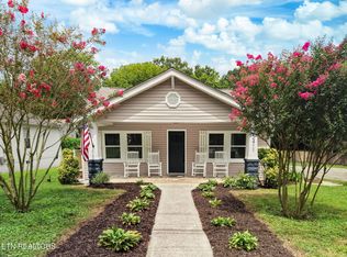 2411 Fenwood Dr, Knoxville, TN 37918
