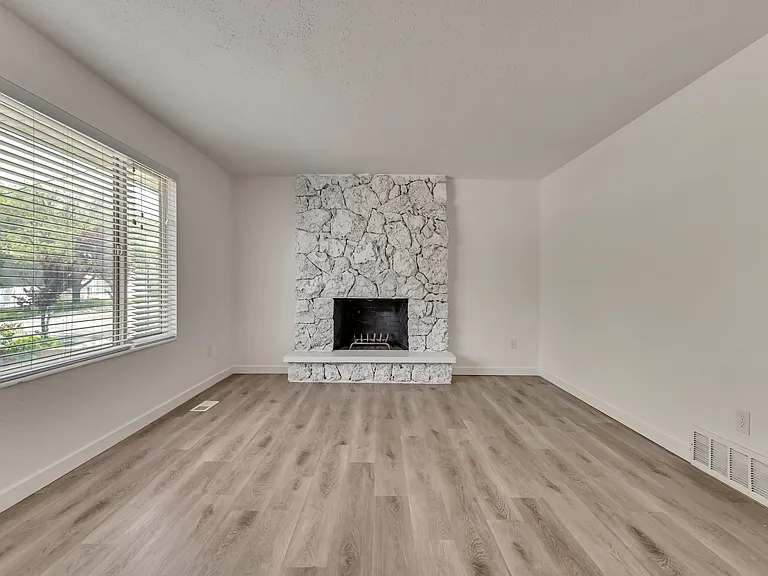 5128 S 3760 W #1 — Photo 10