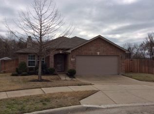 10156 Longranger Ln, Hurst, TX 76053
