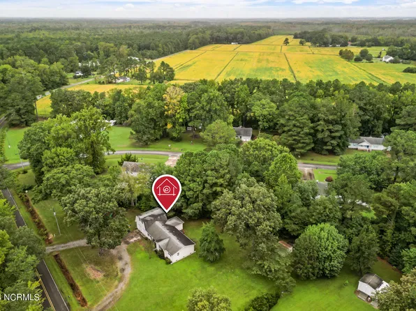 451 E Ridge Road, Shawboro, NC 27973