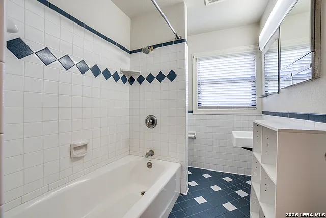 244 Halcyon Pl — Photo 12
