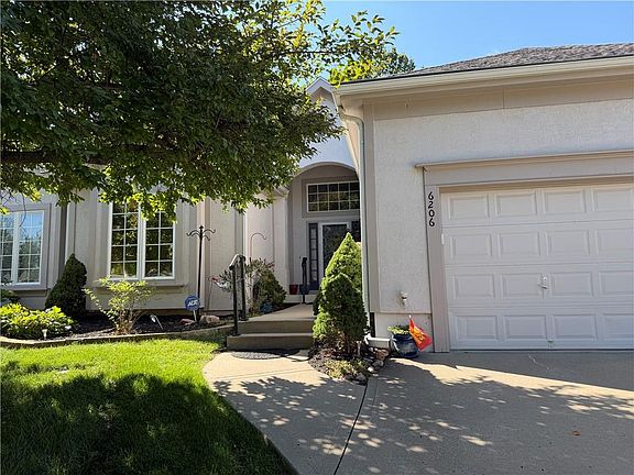 5th image of 6206 NW 79th St