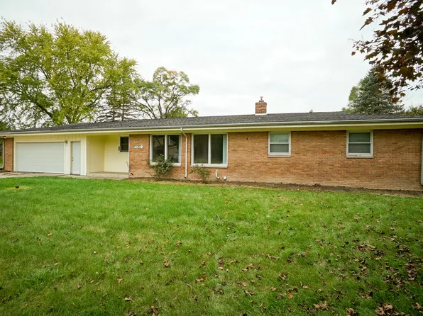 3032 E Lois Ave, Midland, MI 48640