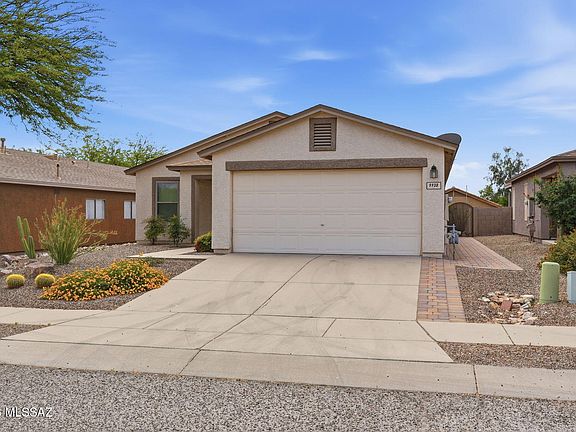 2nd image of 9938 E Rocky Vista Dr