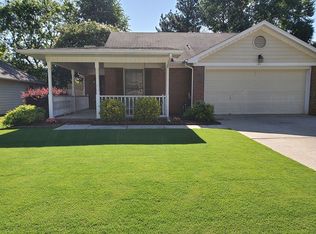 141 Hollington Dr NE, Huntsville, AL 35811