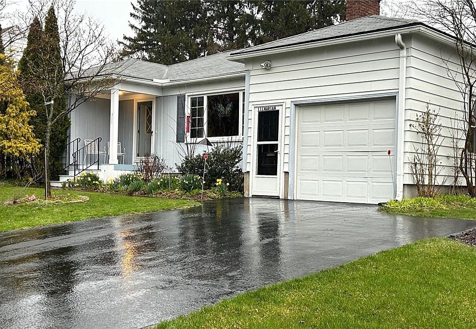 1st image of 111 Marian Dr