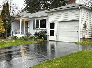 111 Marian Dr, Syracuse, NY 13219