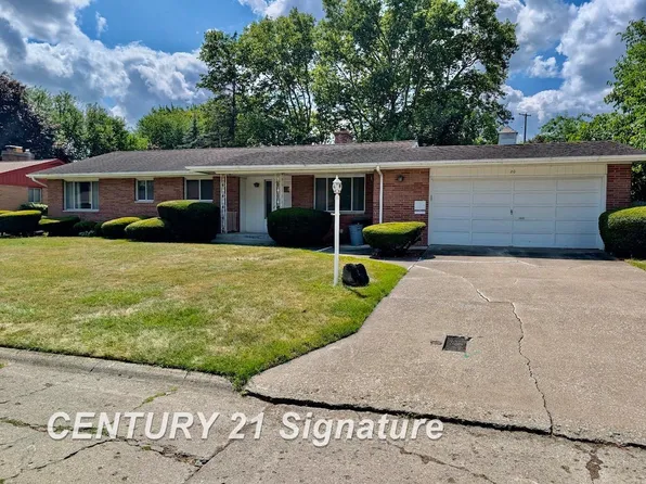 20 Elmview Ct, Saginaw, MI 48602
