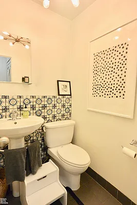 Rented by Brown Harris Stevens | media 34