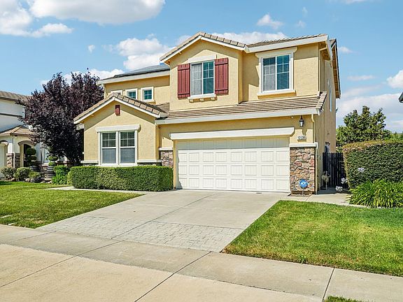 2nd image of 10538 Arianne Dr