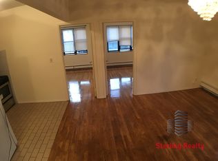 2388 32nd St APT 2R, Astoria, NY 11105