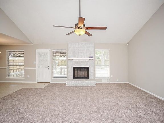4th image of 819 Red Rock Canyon Dr