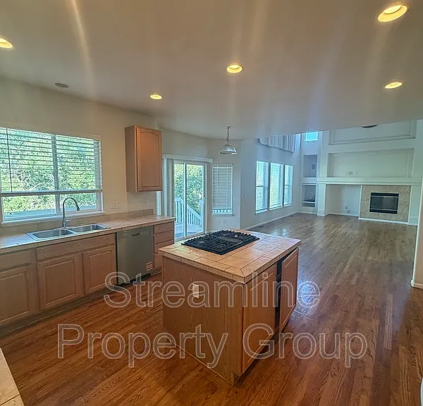 5891 S Tibet St — Photo 37