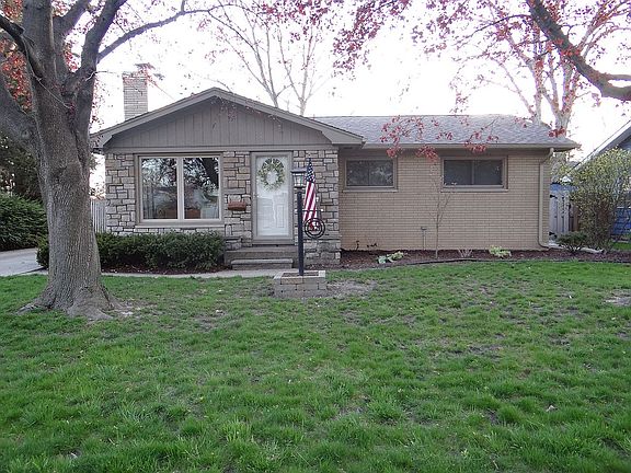 2nd image of 2229 Whitemore Pl