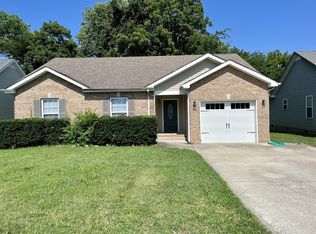 2612 Arthurs Ct, Clarksville, TN 37040