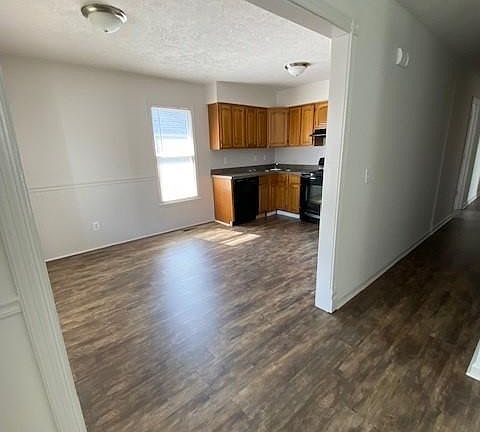 2nd image of 114 Burley Ave