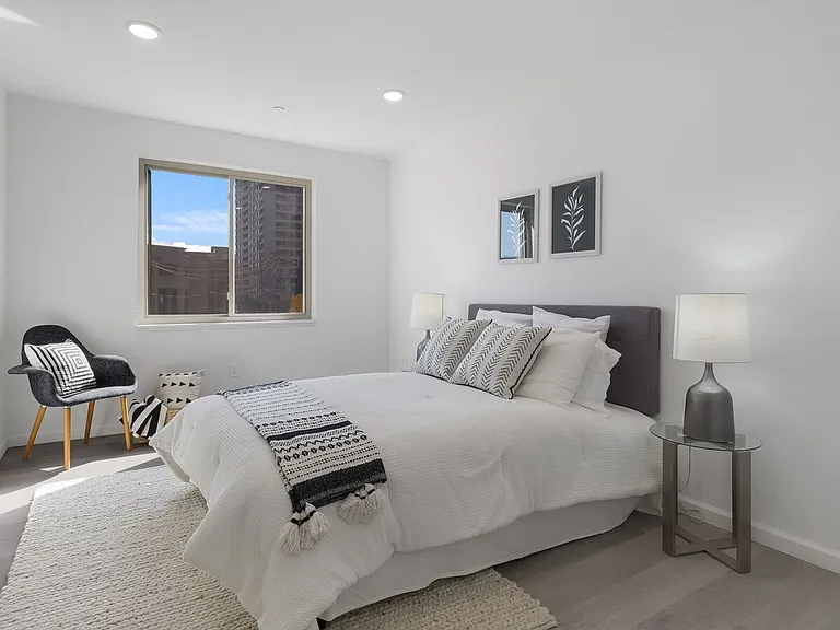 The Baldwin — Photo 19