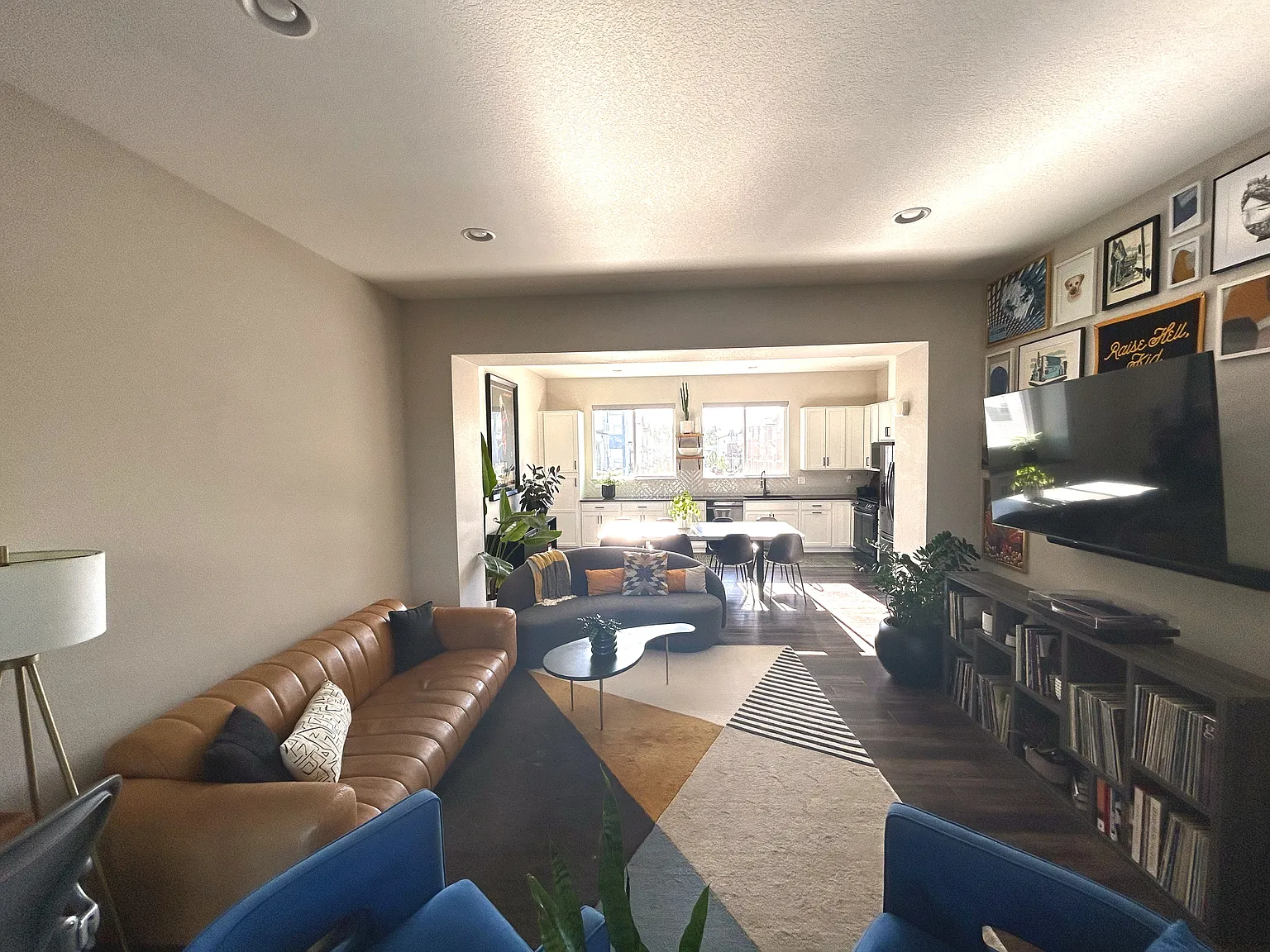 2 bed, 2.5 bath, 1604 sqft, $2,995 — Photo 4