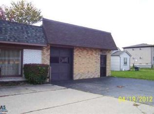 16540 E 9 Mile Rd, Eastpointe, MI 48021