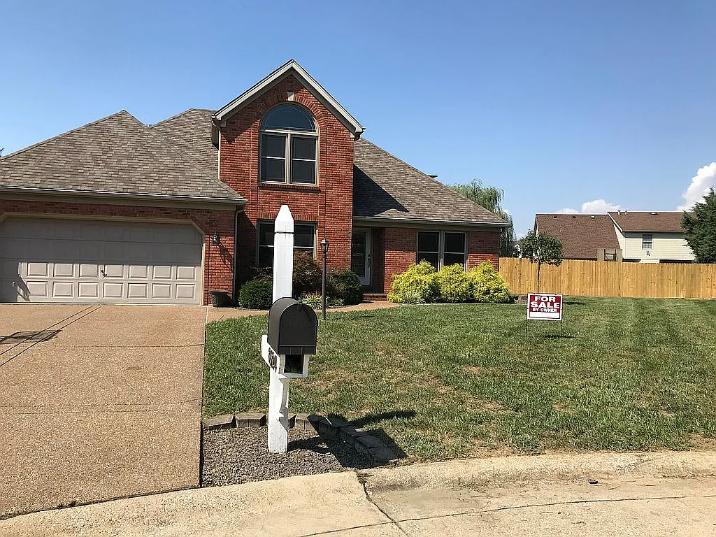8524 Wilton Way photo 1