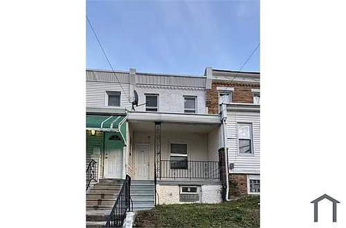 278 E Montana St Photo 1
