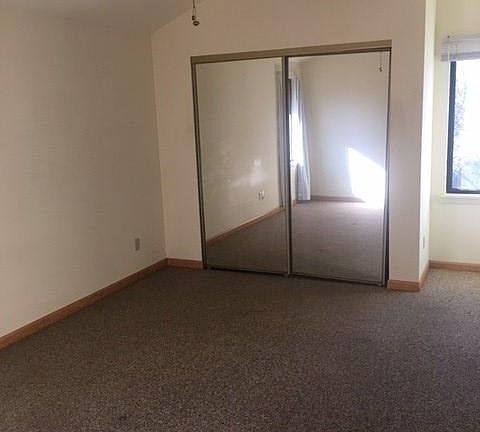 3rd image of 1659 Allyn Ave #B